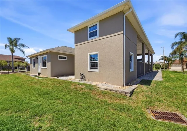 4th image of 572 Meandering Wy, Polk City, FL 33868 | MLS# L4961167