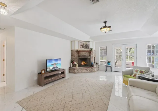 5th image of 22726 Winterwillow Ln, Eustis, FL 32736 | MLS# O6399871