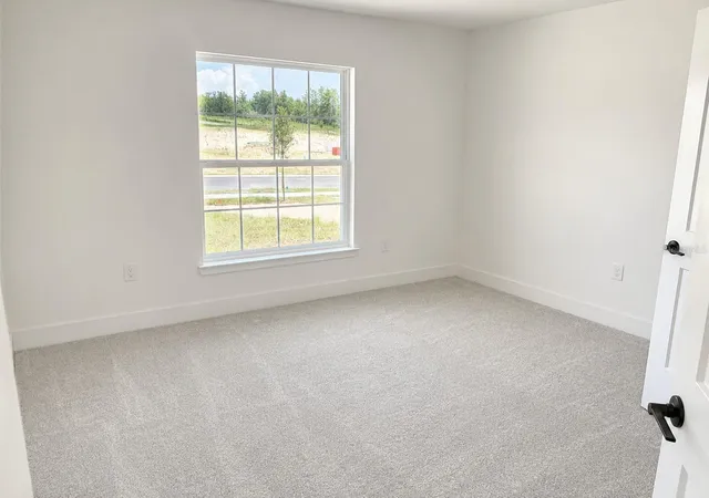Photo 3 of Single family home for sale at 1680 Ann Rose Way, Leesburg, FL 34748 | MLS# O6399884 | Listing updated on 2026-09-21