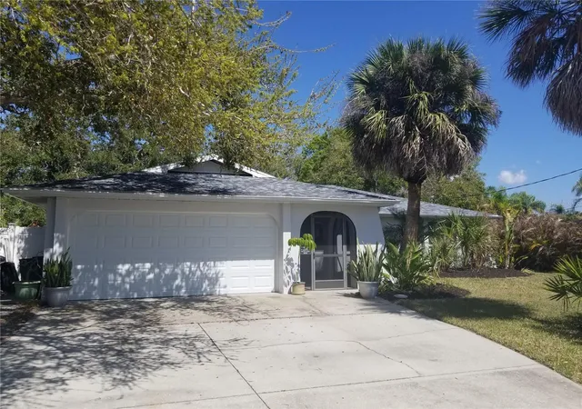 2nd image of 1720 Fossil Dr, Englewood, FL 34223 | MLS# R4911073