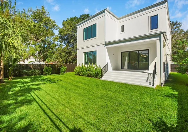 Photo 2 of Single family home for sale at 4414 W Lawn Ave, Tampa, FL 33611 | MLS# TB8498692 | Listing updated on 2026-10-04