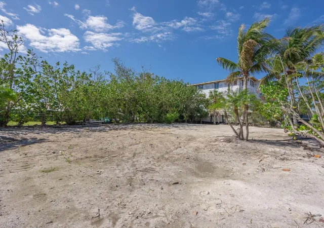 4th image of 720 Broadway St, Longboat Key, FL 34228 | MLS# A4690381