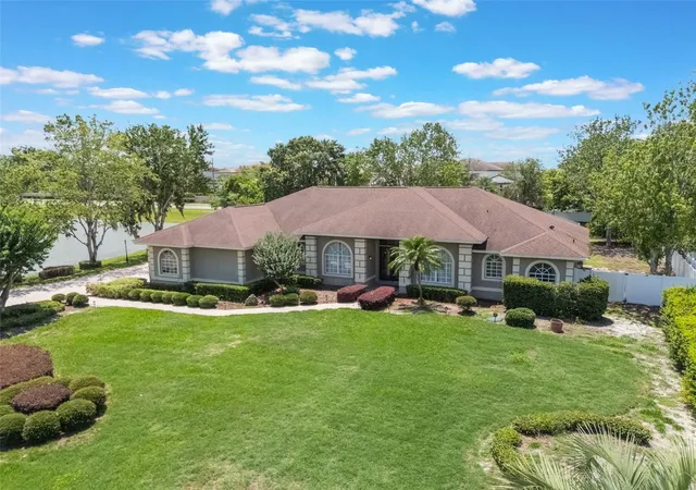 2nd image of 12718 Windermere Isles Pl, Windermere, FL 34786 | MLS# O6399958
