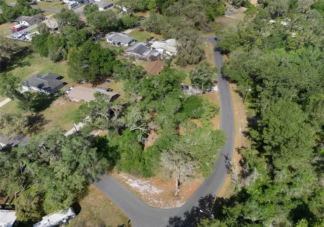 Homes for sale in Dade City, FL | 5043 Cardinal Dr, Dade City, FL 33523 | MLS# W7884927