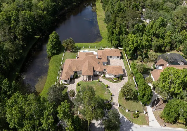 Photo 3 of Sale Pending at 2228 Earleaf Ct, Longwood, FL 32779 | MLS# O6399964 | Listing updated on 2026-07-04