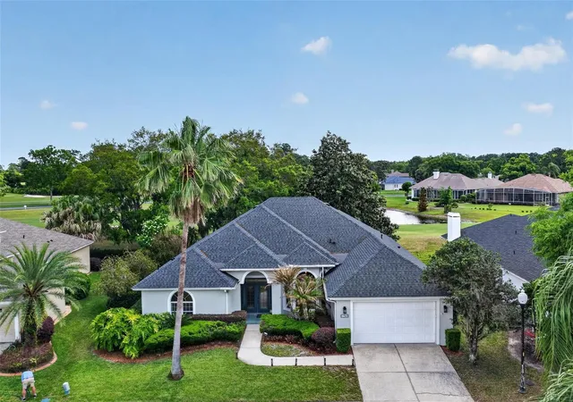 3rd image of 1760 Edgewater Dr, Mount Dora, FL 32757 | MLS# G5111131