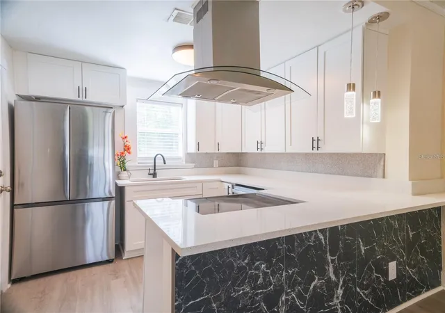 5th image of 811 Overspin Dr, Winter Park, FL 32789 | MLS# O6400009