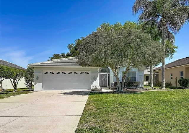 Photo 2 of Single family home for sale at 9289 Penelope Dr, Weeki Wachee, FL 34613 | MLS# TB8498751 | Listing updated on 2026-07-24