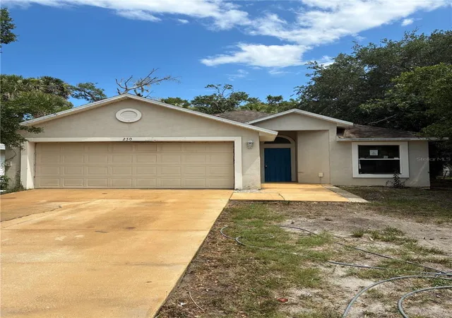 Homes for sale in Ormond Beach, FL | 250 Willow Pl, Ormond Beach, FL 32174 | MLS# V4948564