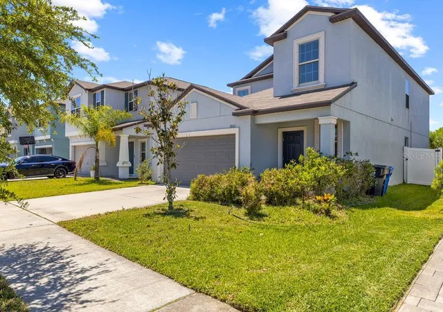Photo 2 of Single family home for sale at 3703 Globe Thistle Dr, Tampa, FL 33619 | MLS# TB8498776 | Listing updated on 2026-08-09