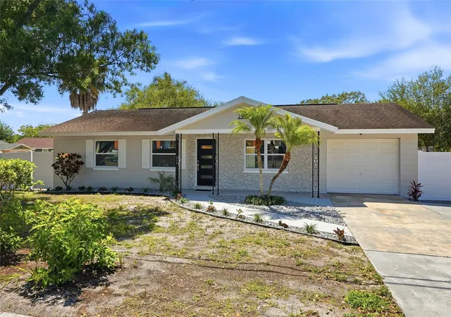 2nd image of 1966 119th St, Largo, FL 33778 | MLS# TB8498778