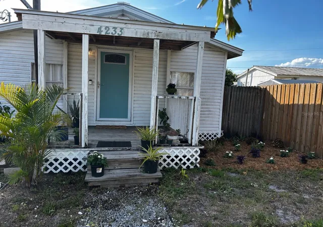 1st image of 4233 Old Us Hwy 41, Ruskin, FL 33570 | MLS# TB8498783