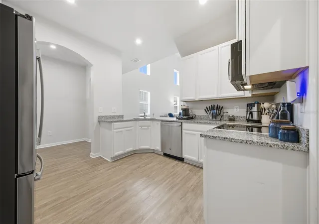 Photo 4 of Townhouse for sale at 2130 Laceflower Dr, Brandon, FL 33510 | MLS# TB8498789 | Listing updated on 2026-09-24