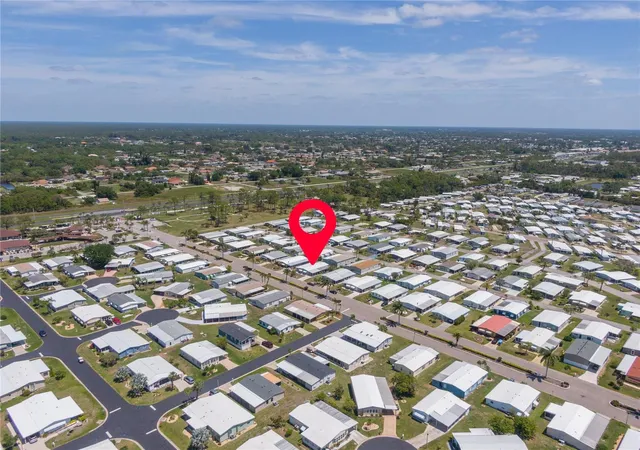 Photo 3 of Manufactured home for sale at 172 Palm Harbor Dr, North Port, FL 34287 | MLS# A4690429 | Listing updated on 2026-06-18