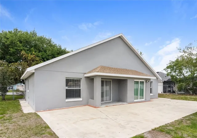 Homes for sale in Kissimmee, FL | 1003 Dorking Wy, Kissimmee, FL 34758 | MLS# TB8498798