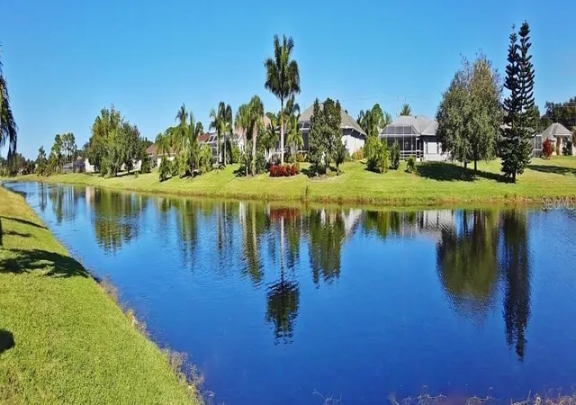 4th image of 847 Rotonda Cir, Rotonda West, FL 33947 | MLS# A4690432