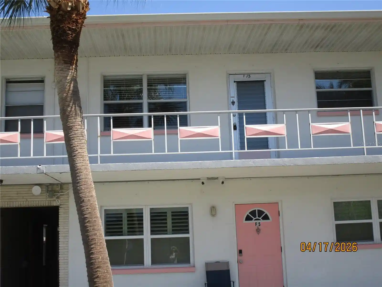 Listing Photo 2 - Condo for sale in 5900 21St St N located at 5900 21St St N, St. Petersburg, FL 33714 - Unit #15