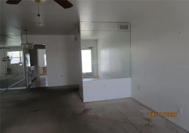 Photo 3 of Condo for sale at 5900 21st Street N #15, Saint Petersburg, FL 33714 | MLS# TB8498824 | Listing updated on 2026-04-20