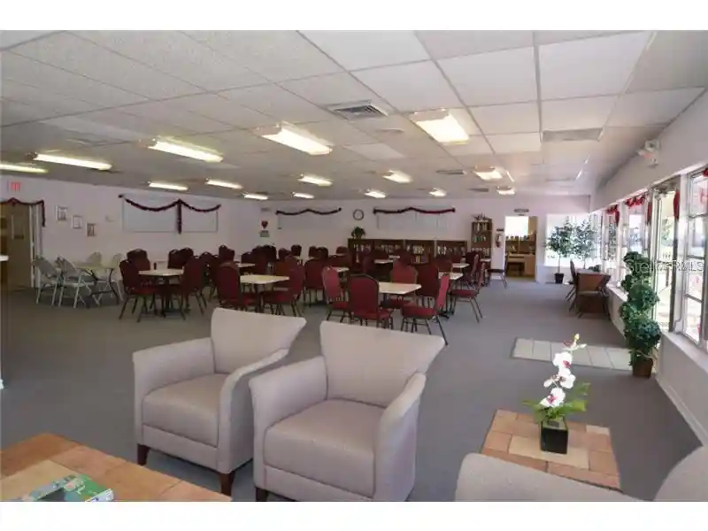 Listing Photo 43 - Condo for sale in 5900 21St St N located at 5900 21St St N, St. Petersburg, FL 33714 - Unit #15
