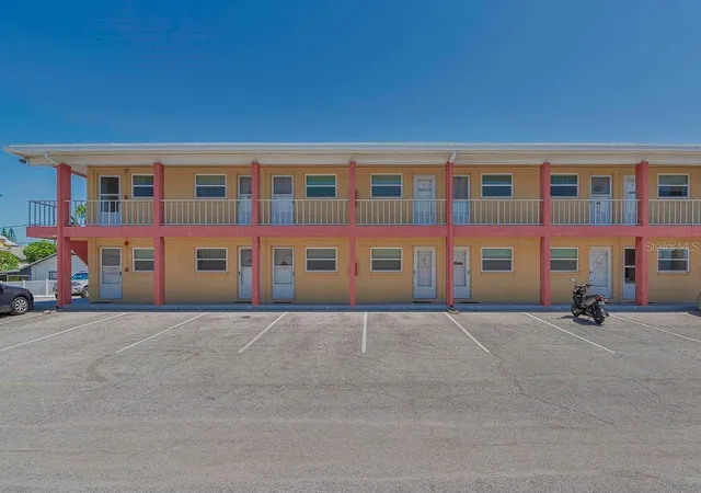 4th image of 8567 W Gulf Blvd #3N, Treasure Island, FL 33706 | MLS# TB8498831
