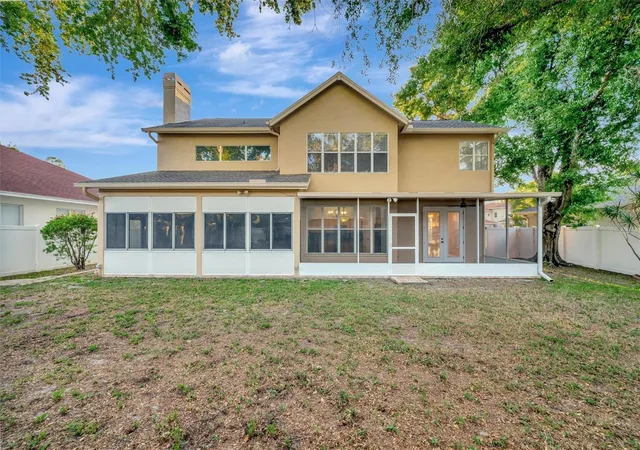 5th image of 2839 Safe Harbor Dr, Tampa, FL 33618 | MLS# TB8498857