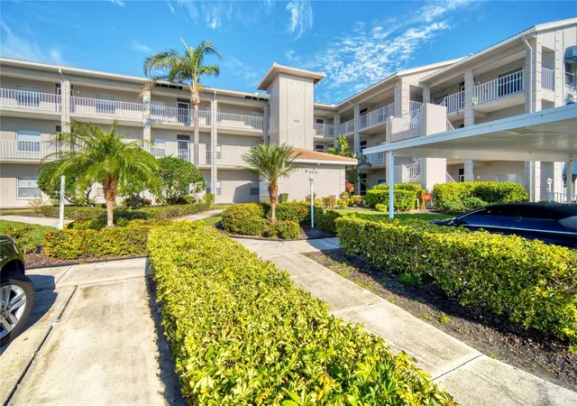 Photo 1 of Condo for sale at 9610 Club S Cir #4207, Sarasota, FL 34238 | MLS# A4690465 | Listing updated on 2026-08-05