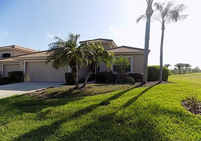 Photo 1 of Single family home for sale at 4641 Samoset Dr, Sarasota, FL 34241 | MLS# A4690475 | Listing updated on 2026-08-28
