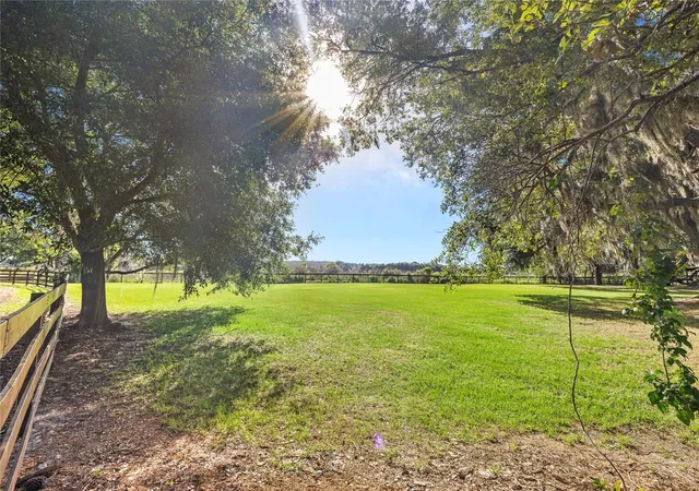 Photo 3 of Single family home for sale at 10925 Arrowtree Blvd, Clermont, FL 34715 | MLS# O6400160 | Listing updated on 2026-10-02