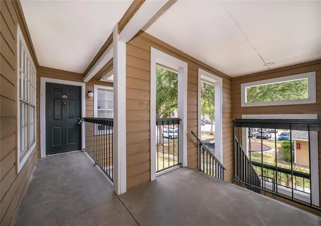 4th image of 4367 Thornbriar Ln, Orlando, FL 32822