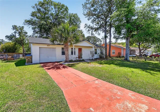 Photo 2 of Single family home for sale at 312 La Paz Dr, Kissimmee, FL 34743 | MLS# L4961194 | Listing updated on 2026-07-22