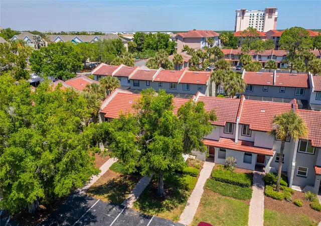 Photo 3 of Townhouse for sale at 3118 Magic Kingdom Ct, Kissimmee, FL 34746 | MLS# S5148080 | Listing updated on 2026-05-06