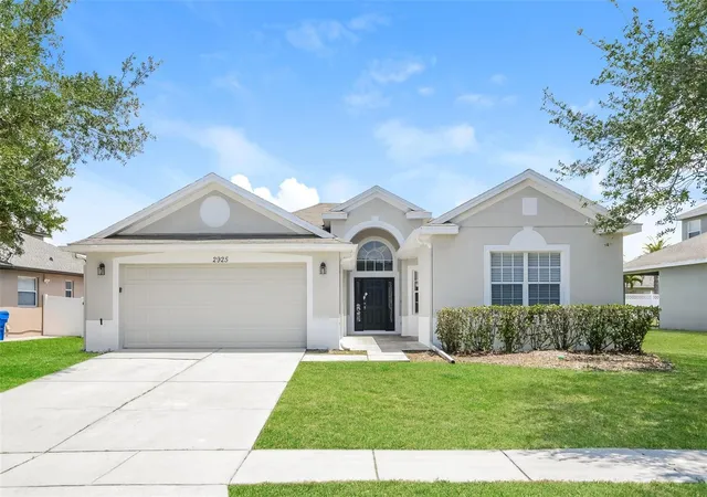 Photo 1 of Single family home for sale at 2925 Willow Crk Ln, Kissimmee, FL 34741 | MLS# C7525014 | Listing updated on 2026-10-15
