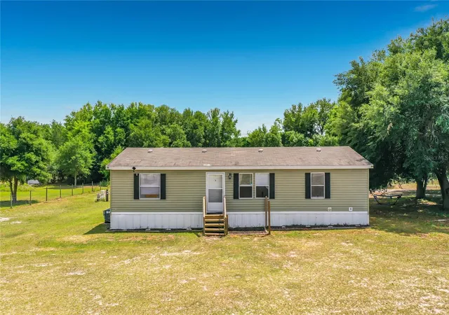 1st image of 8108 Sergeant Pepper Dr, Howey In The Hills, FL 34737 | MLS# G5111162