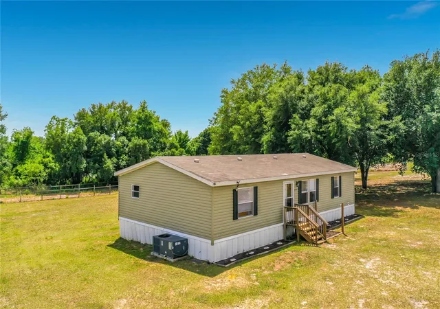 2nd image of 8108 Sergeant Pepper Dr, Howey In The Hills, FL 34737 | MLS# G5111162