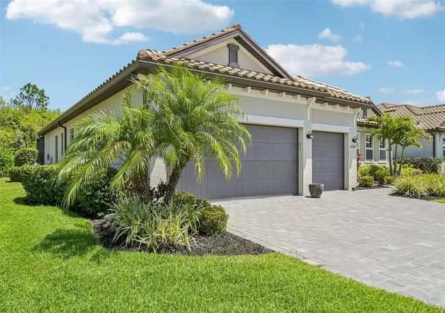 Homes for sale in Lakewood Ranch, FL | 16309 Tradewind Ter, Lakewood Ranch, FL 34211 | MLS# A4690495