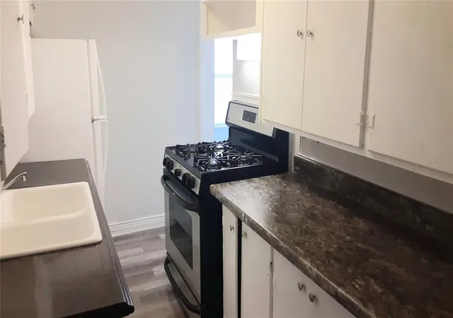 3rd image of 312 Frances Ter, Daytona Beach, FL 32118 | MLS# V4948575