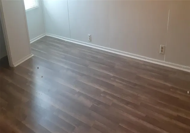 4th image of 312 Frances Ter, Daytona Beach, FL 32118 | MLS# V4948575
