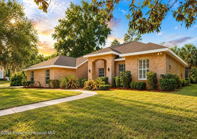 Photo 1 of Single family home for sale at 6153 New Osprey Point, Spring Hill, FL 34607 | MLS# W7884956 | Listing updated on 2026-10-02