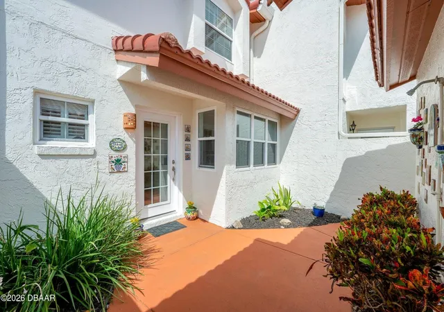 1st image of 226 Florida Shores Blvd, Daytona Beach, FL 32118 | MLS# FC317838