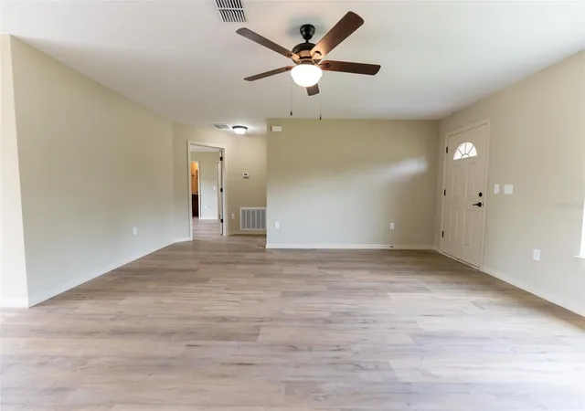 Photo 4 of Single family home for sale at 3348 SE 143rd Place, Summerfield, FL 34491 | MLS# OM723015 | Listing updated on 2026-09-14