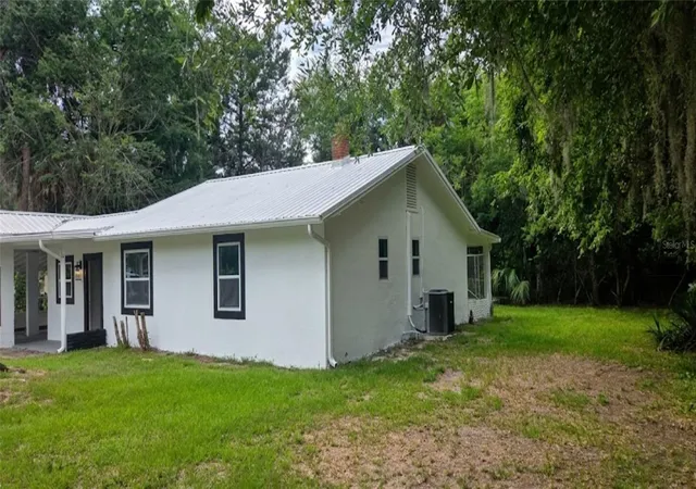 Homes for sale in Palatka, FL | 1412 Laurel St, Palatka, FL 32177 | MLS# O6400283