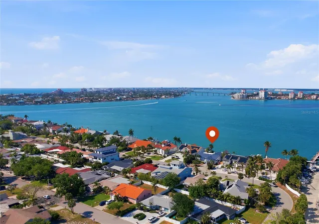 Photo 2 of Single family home for sale at 155 1st Street W, Saint Petersburg, FL 33715 | MLS# TB8499048 | Listing updated on 2026-10-12