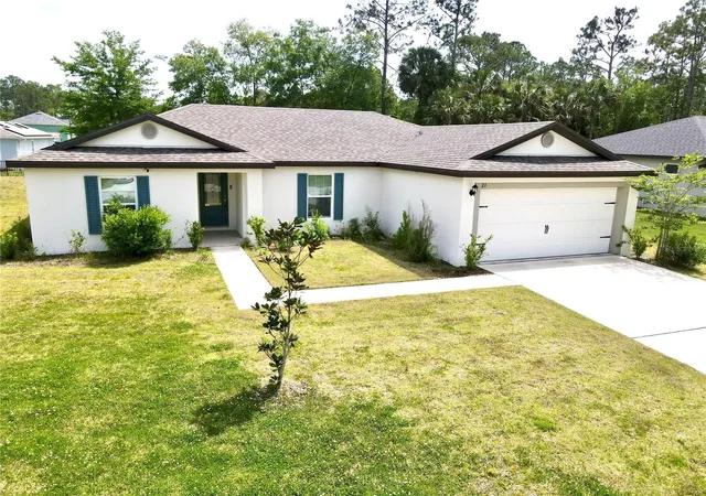 Homes for sale in Palm Coast, FL | 21 Slipper Flower Path E, Palm Coast, FL 32164 | MLS# G5111179