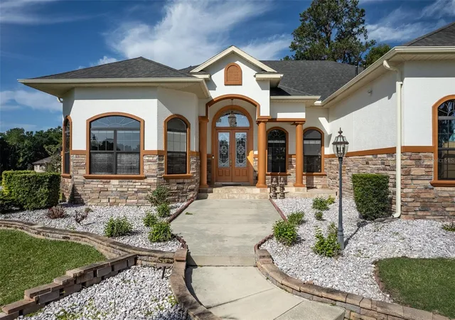 3rd image of 4222 Se 9Th Ave, Ocala, FL 34480 | MLS# OM723022