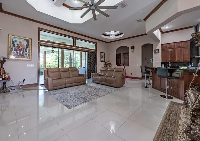 5th image of 4222 Se 9Th Ave, Ocala, FL 34480 | MLS# OM723022