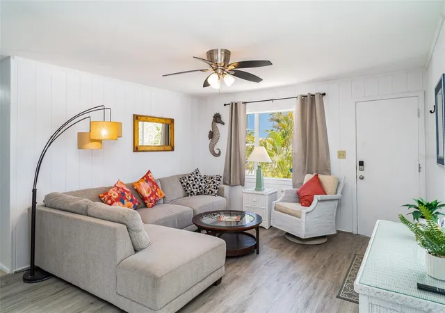 Photo 5 of Single family home for sale at 5026 Calle Minorga, Sarasota, FL 34242 | MLS# A4690532 | Listing updated on 2026-08-27