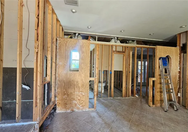 Photo 3 of Single family home for sale at 208 48th Avenue N, Saint Petersburg, FL 33703 | MLS# TB8499062 | Listing updated on 2026-09-21