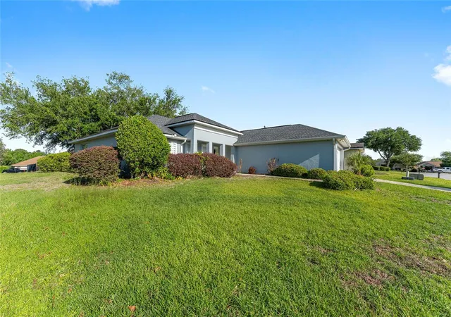 Photo 4 of Single family home for sale at 6550 SW 50th Court, Ocala, FL 34474 | MLS# OM723024 | Listing updated on 2026-07-25