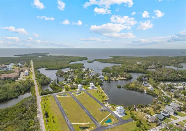 Listing Photo 2 - Condo for sale in building located at 5045 Grn Key Rd, NEW PORT RICHEY, FL 34652 - Unit #