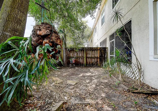 Photo 21 of Townhouse for sale at 14985 Alan Ct, LARGO, FL 33771 | MLS# TB8499103 | Listing updated on 2026-10-09